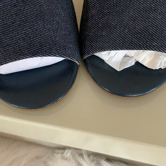 Marc Fisher Ankle Strap Block Heel Sandals Size 7 - Picture 8 of 15